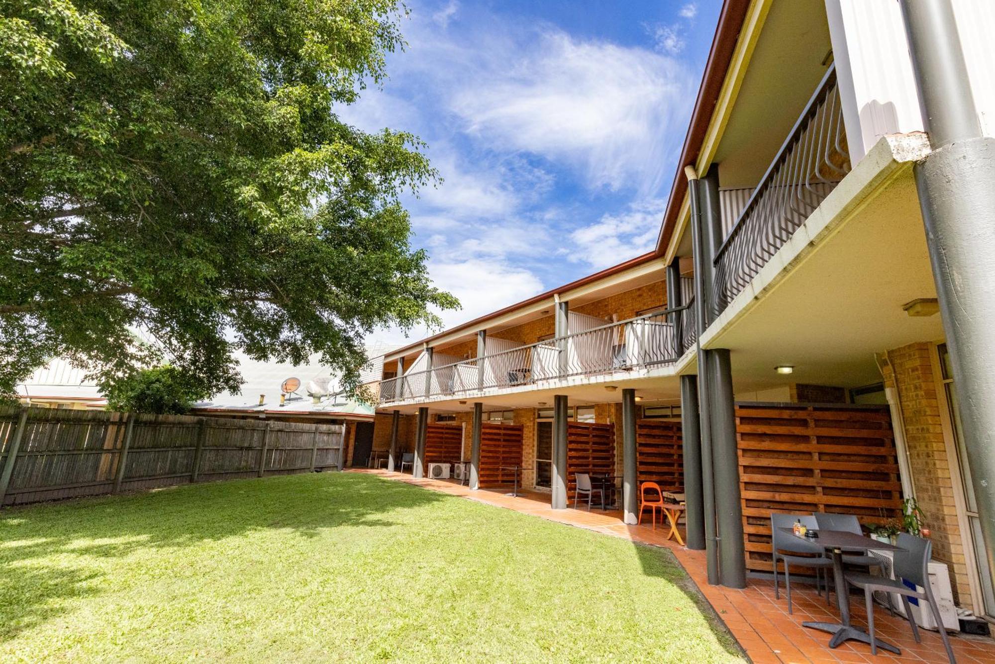 Sundowner Hotel Motel Caboolture Exterior foto